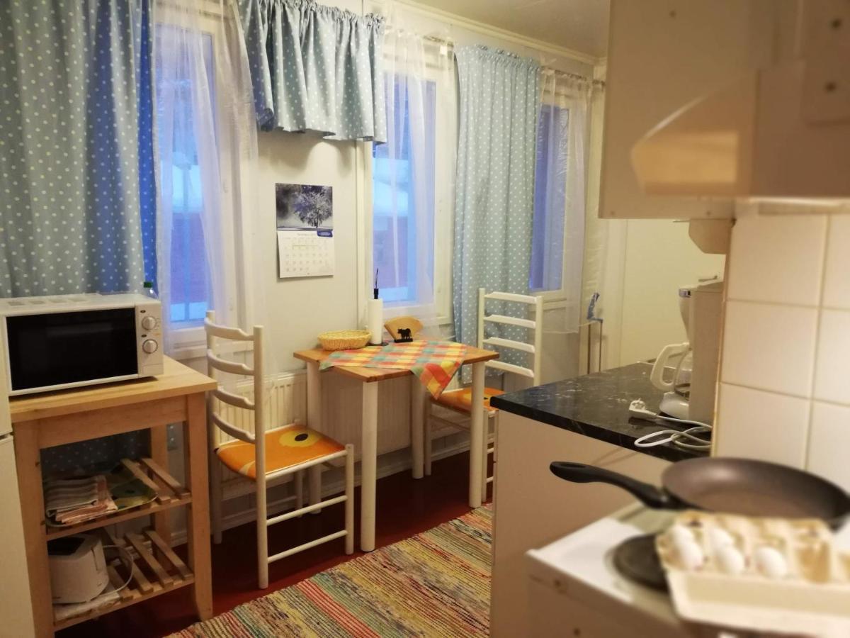 Kodit Tuulikinkatu S:t Michel Exteriör bild